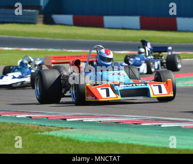 David Tomlin, Rondel Motul Mi, Derek Bell Trophy, Formel 5000, Formel 2, Einzelsessel, 1967-1979, Donington historische Festspiele, 2018, laufender Motor, Stockfoto