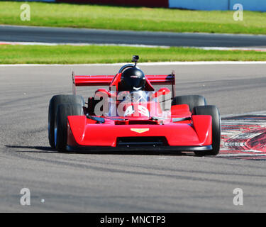 Keith Norris, Chevron B49, Derek Bell Trophy, Formel 5000, Formel 2, Einzelsessel, 1967-1979, Donington historische Festspiele, 2018, Motor Racing, Mot Stockfoto