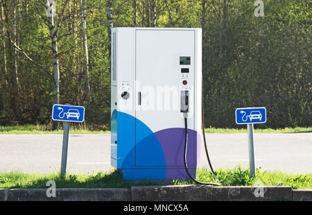 Die Stromtankstelle für Elektroautos. Stockfoto