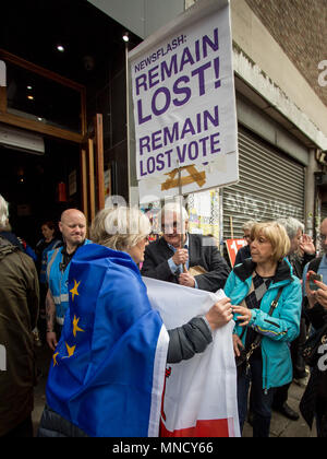 Ein Publikum von über 1000 Menschen nehmen an der nationalen Start der Kampagne für ein Volk auf der abschließenden Brexit beschäftigen, Electric Ballroom, Camden, London, UK. Mit: Atmosphäre, Wo: London, England, Vereinigtes Königreich, wenn: 15 Apr 2018 Credit: Wheatley/WANN Stockfoto