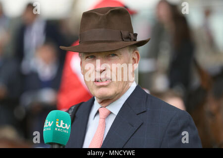 Trainer John gosden während des Tages eine der 2018 Dante Festival an der Rennbahn von York, York. PRESS ASSOCIATION Foto. Bild Datum: Mittwoch, Mai 16, 2018. Siehe PA Geschichte RACING York. Photo Credit: Simon Cooper/PA-Kabel. Stockfoto