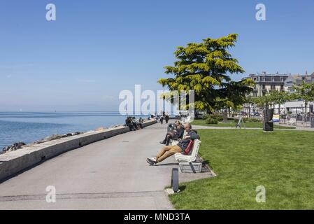 West Schweiz Vevey Genfer See Mai 2017 Skulptur die Gabel von Jean-Pierre Zaugg, in den Genfer See, Alimentarium Museum für Ernährung | Verwendung weltweit Stockfoto