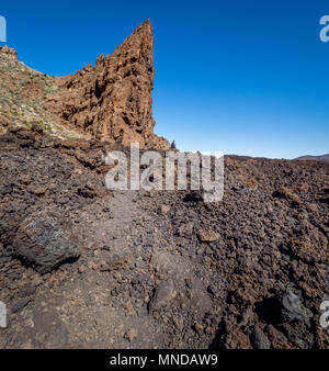 Die vulkanische Landschaft mit Aa Lavastrom am Rande der Las Canadas Caldera des Teide in der Nähe von Boca Tauce Teneriffa auf den Kanarischen Inseln Stockfoto