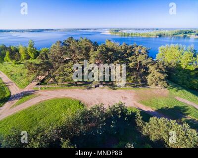 Soldatenfriedhof am Swiecajty See zum Gedenken an Deutsche und Russische Soldaten während des Ersten Weltkrieges in Kartuzy, Polen (ehemals E-gefallenen entfernt Stockfoto