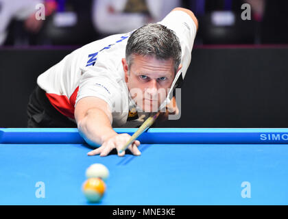 Shanghai, China. 16 Mai, 2018. England's Mark Gray in Aktion beim World Cup of POOL 2018: Runde 1 - England vs Südkoreanischen an Luwan (Gymnasium) Arena am Mittwoch, den 16. Mai 2018. SHANGHAI, China. Credit: Taka Wu/Alamy leben Nachrichten Stockfoto