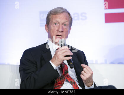 Washington, District of Columbia, USA. 15 Mai, 2018. Liberale Aktivisten Tom Steyer erscheint auf einem Panel in der Mitte für amerikanischen Fortschritt' 2018 Ideen Konferenz im Renaissance Hotel in Washington, DC am Dienstag, 15. Mai 2018. Quelle: Ron Sachs/CNP. Credit: Ron Sachs/CNP/ZUMA Draht/Alamy leben Nachrichten Stockfoto