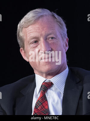 Washington, District of Columbia, USA. 15 Mai, 2018. Liberale Aktivisten Tom Steyer erscheint auf einem Panel in der Mitte für amerikanischen Fortschritt' 2018 Ideen Konferenz im Renaissance Hotel in Washington, DC am Dienstag, 15. Mai 2018. Quelle: Ron Sachs/CNP. Credit: Ron Sachs/CNP/ZUMA Draht/Alamy leben Nachrichten Stockfoto