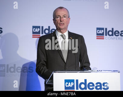 Washington, District of Columbia, USA. 15 Mai, 2018. Gouverneur Phil Murphy (Demokrat von New Jersey) macht Erläuterungen am Zentrum für amerikanischen Fortschritt' 2018 Ideen Konferenz im Renaissance Hotel in Washington, DC am Dienstag, 15. Mai 2018. Quelle: Ron Sachs/CNP. Credit: Ron Sachs/CNP/ZUMA Draht/Alamy leben Nachrichten Stockfoto