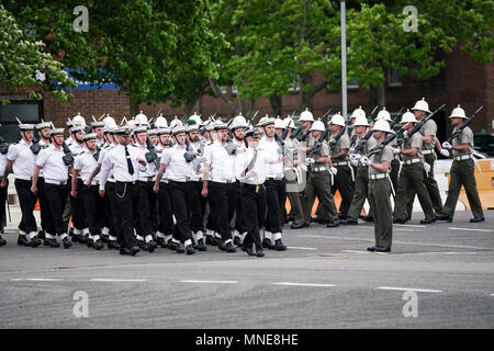 Neptun Straße 70186. 16. Mai 2018. Die Streitkräfte die Vorbereitungen für die königliche Hochzeit fand heute bei HMS Collingwood in Fareham, Hampshire. Die Vorbereitungen inklusive Bohrer von der Royal Navy kleine Schiffe und Tauchen und die Royal Marines. Stockfoto