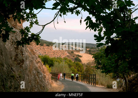 Greenway der Subbetica (alte Bahnlinie der sogenannten "Öl"). Cabra. Provinz Córdoba. Region Andalusien. Spanien. Europa Stockfoto