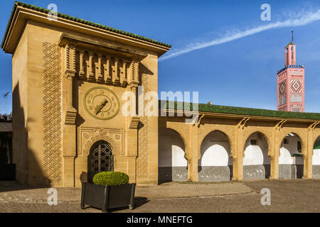 Die Sidi Bou Abib Moschee in Tanger, Norden von Marokko Stockfoto