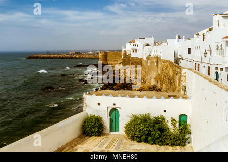 Ocean Front der alten Medina von Asilah, im Norden von Marokko Stockfoto