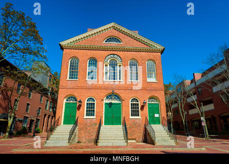 Salem, Massachusetts, USA - 14. September 2016: Old Salem Rathaus, das heute das Salem Museum. Ein perfektes Beispiel der föderalen Stil gebaut Ich Stockfoto