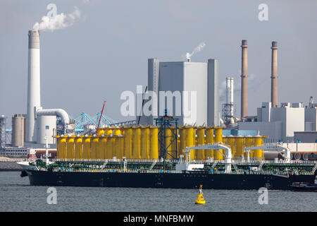 Der Hafen von Rotterdam, Niederlande, Maasvlakte 2 Deep Sea Port auf einer künstlich konstruierte Fläche von der ursprünglichen Küste, die Uniper Maas Stockfoto