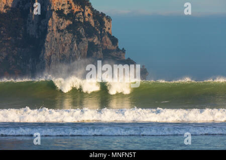 El Pescador Leuchtturm von La Salvé Strand, Laredo, Biscaya, Kantabrien, Spanien, Europa Stockfoto