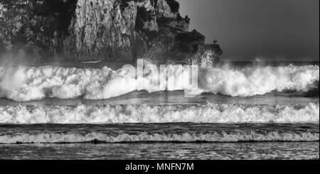 El Pescador Leuchtturm von La Salvé Strand, Laredo, Biscaya, Kantabrien, Spanien, Europa Stockfoto