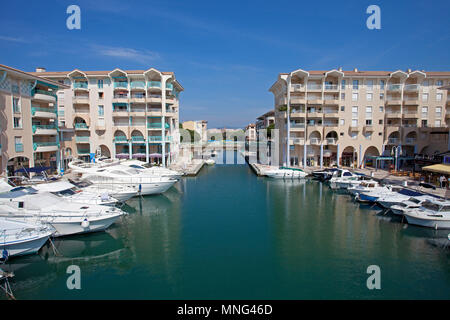 Jachthafen von Frejus, Cote d'Azur, Départements Var, Provence-Alpes-Côte d'Azur, Südfrankreich, Frankreich, Europa Stockfoto