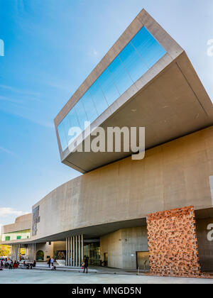 Rom, Italien, 7. April 2017: Detail der MAXXI Museum für zeitgenössische Kunst und Architektur Stockfoto