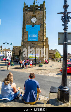 Die grüne Howards Regimental Museum in Richmond, Yorkshire. Zum Start der Tour de Yorkshire 3. Stufe 2018. Stockfoto