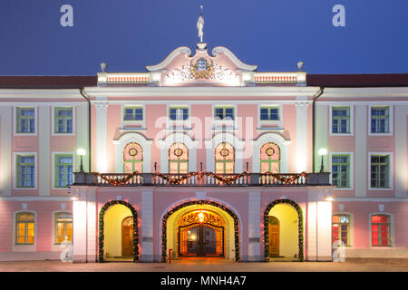 Altstadt in der Nacht in Tallinn Stockfoto