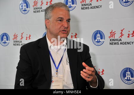 Houston, USA. 14 Mai, 2018. David Firestein, Eröffnungs-executive Director von China Public Policy Center an der Universität von Texas in Austin, erhält ein Interview von Xinhua, in Houston, Texas, USA, 14. Mai 2018. Credit: Liu Liwei/Xinhua/Alamy leben Nachrichten Stockfoto