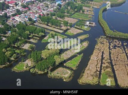 Peking, Peking, China. 17 Mai, 2018. Peking, China - Luftaufnahmen von Baiyangdian Scenic Area in Xiong" ein neuer Bereich, Baoding, nördlich der chinesischen Provinz Hebei. Credit: SIPA Asien/ZUMA Draht/Alamy leben Nachrichten Stockfoto