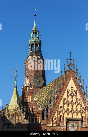 Altes Rathaus auf dem Marktplatz in Wroclaw, Polen Stockfoto