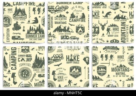 Sommer Camp und Wandern nahtlose Muster oder Hintergrund. Vector Illustration. Retro Typografie Design mit RV-Anhänger, Zelt, Berg, Lagerfeuer, Wanderer ein Stock Vektor