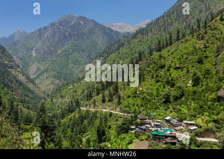 Tosh Dorf im schönen Parvati Tal in Himachal Pradesh, Nordindien Stockfoto