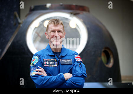 Astronauten Tim Peake, bei einem Besuch im Nationalmuseum von Schottland, Edinburgh, wo er enthüllt eine neue Ausstellung, welche Funktionen die Sojus TMA-19 m Abstieg Modul und der raumanzug Große Peake auf seiner High-speed Reise zurück trug, von der Internationalen Raumstation (ISS). Stockfoto