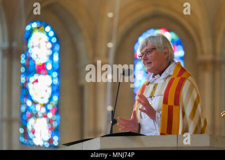 Lutherische Erzbischof ANTJA JACKELEN vom Chourch Schweden gab die Predigt in der deutschen katholischen Kirche 101th Congress am 11. Mai 2018 in Münster (Münster), Deutschland Stockfoto