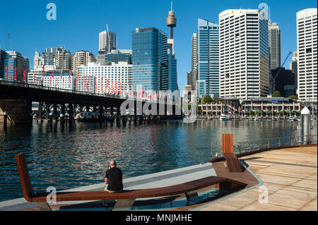 07.05.2018, Sydney, New South Wales, Australien - ein Blick von Darling Harbour in Sydney die Skyline des Central Business District. Stockfoto