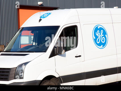 Amsterdam, Niederlande, 14. Januar 2018: General Electric Zeichen auf ein Auto in Amsterdam Stockfoto