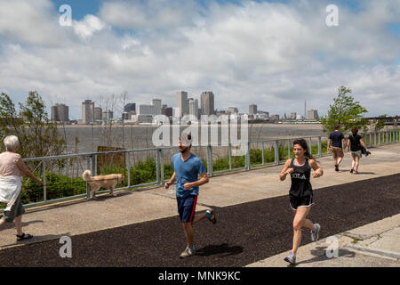 New Orleans, Louisiana - Crescent Park, entlang des Mississippi River. Stockfoto