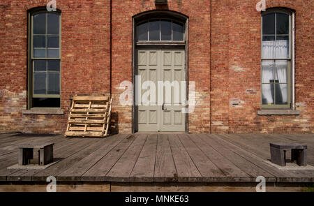 Der ehemalige Michigan Central Rail Road Anwesen in St. Thomas, Ontario, Kanada, darunter das der Werkstatt und die CASO-Station. Stockfoto