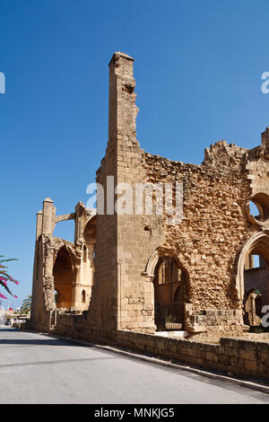 Ruinen von St George Rum Kilisesi Griechisch-orthodoxe Kirche, Famagusta, Zypern Stockfoto