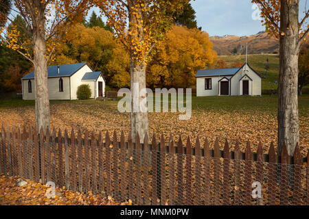 Historische Cardrona Kirche und Halle, Cardrona Tal, in der Nähe von Wanaka, Südinsel, Neuseeland Stockfoto