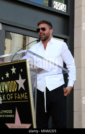 Eva Longoria Baston Star's Zeremonie auf dem Hollywood Walk of Fame in Los Angeles mit: RIcky Martin Wo: Los Angeles, Kalifornien, Vereinigte Staaten, wenn: 16 Apr 2018 Credit: Nicky Nelson/WENN.com Stockfoto