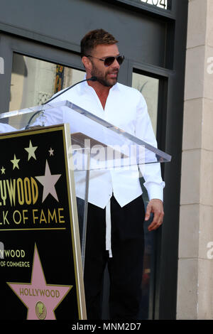 Eva Longoria Baston Star's Zeremonie auf dem Hollywood Walk of Fame in Los Angeles mit: RIcky Martin Wo: Los Angeles, Kalifornien, Vereinigte Staaten, wenn: 16 Apr 2018 Credit: Nicky Nelson/WENN.com Stockfoto