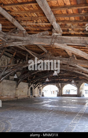 Portikus der Basilica de Santa Maria de Uribarri, Durango, Vizcaya, Spanien, Stockfoto