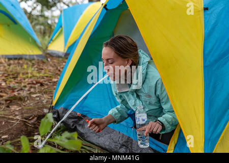 Camper in Khun Chae Nationalpark (อุทยานแห่งชาติขุนแจ) im Norden von Thailand Stockfoto