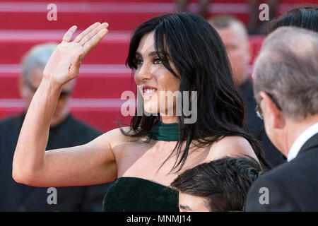 Cannes, Frankreich. 17 Mai, 2018. Regisseurin Nadine Labaki besucht das Screening von "Capharnaum' während der 71st jährlichen Filmfestspiele von Cannes im Palais des Festivals am 17. Mai 2018 in Cannes, Frankreich Quelle: BTWImages/Alamy leben Nachrichten Stockfoto