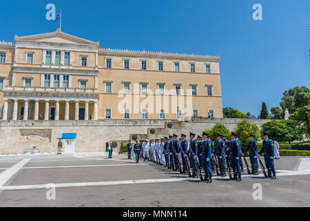 Eine Bildung der Griechischen Soldaten der Bundeswehr an militärischen Bildung in Uniform. Stockfoto