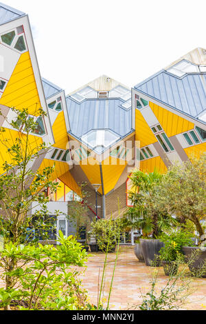 Rotterdam, Niederlande - 03.Mai 2018: Der Cube Häuser in Rotterdam Stockfoto