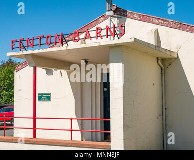 Ehemalige Royal Air Force Offiziere Chaos Gebäude, Drem Flugplatz jetzt Fenton Scheunen Retail Village, Drem, Schottland, Großbritannien Stockfoto