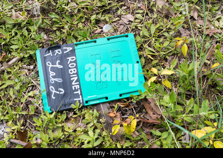 Stadt von Santa Fe, Texas - 18. Mai 2018: School Hall Pass geglaubt, von Studenten, wie Sie lief weg nach einem Shooting in der Santa Fe High School Credit fallengelassen zu werden: michelmond/Alamy leben Nachrichten Stockfoto