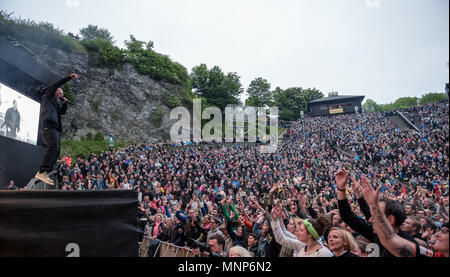 18. Mai 2018, Deutschland, Bad Segeberg: Thomas D. von der Deutschen hiphop Band die Fantastischen Vier (Fanta 4), die auf der Open Air Bühne sterben. Foto: Axel Heimken/dpa Stockfoto