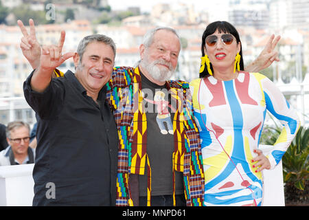 Sergi Lopez, Rossy de Palma, Terry Gilliam an der Getoetete Don Quixote" fotoshooting während der 71St Cannes Film Festival im Palais des Festivals am 19. Mai 2018 in Cannes, Frankreich. (C) Johannes Rasimus *** FRANKREICH, SCHWEDEN, NORWEGEN, DENARK, Finnland, USA, Tschechische Republik, SÜDAMERIKA NUR*** Stockfoto