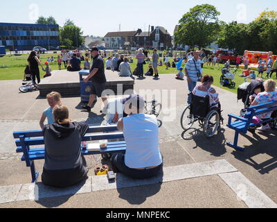 Queenborough, Kent, UK. 19 Mai, 2018. Queenborough Town Council organisiert ein "Picknick im Park" die königliche Hochzeit zu feiern. Credit: James Bell/Alamy leben Nachrichten Stockfoto