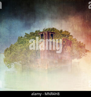 Grunge texturierte Geisterhafte verrosteten Schiffswrack der Dampf collier SS Ayrfield in Homebush Bay, Sydney, Australien. Erfolgen Lieferungen zu den pazifischen Verbündeten, WW2 Stockfoto